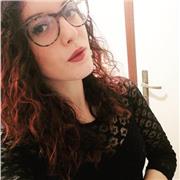 Diplomata in ragioneria impartisce lezioni a ragazzi di ogni età